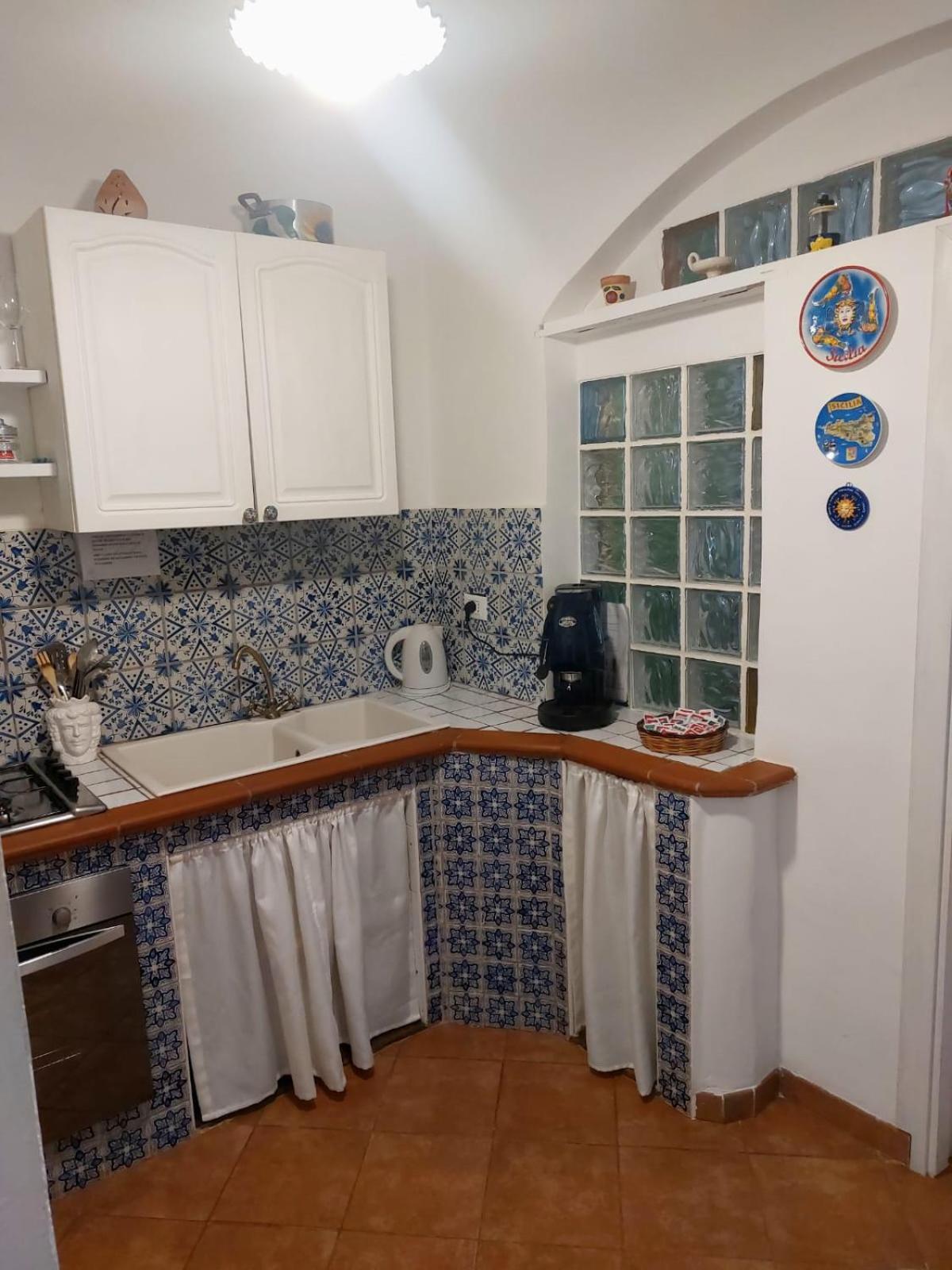 パレルモCasa Del Parlamentoアパートメント エクステリア 写真